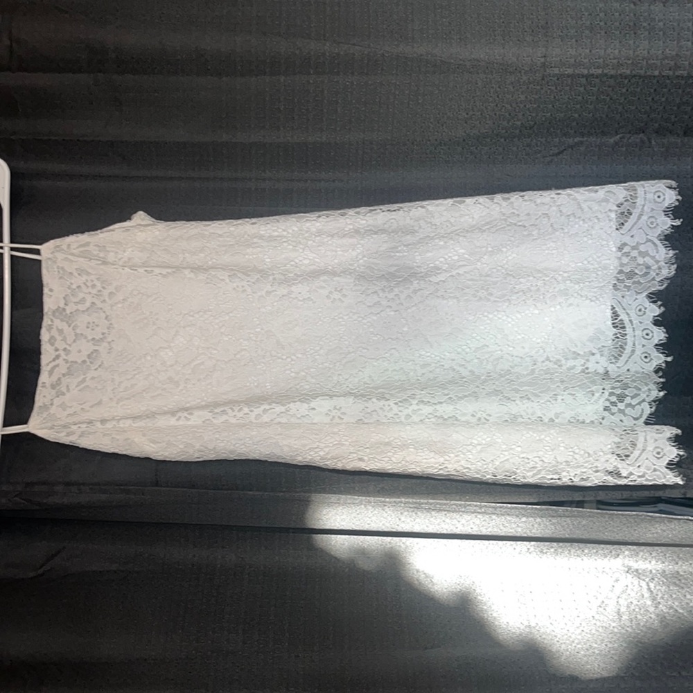 lace white dress